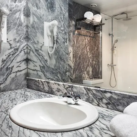 Hotel E 4*