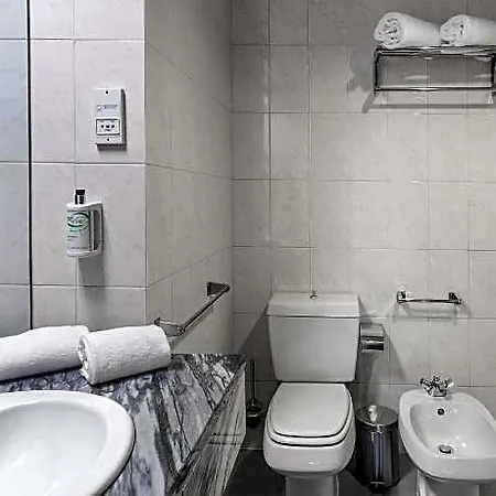 E Hotell 4*